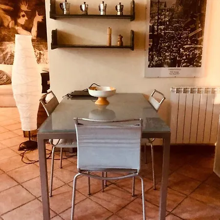 Casa Leccino Apartman Ravigliano